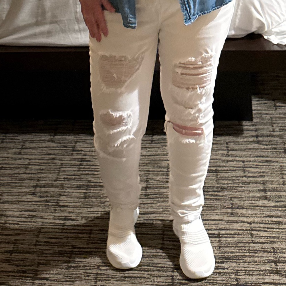 Arizona Jean Company Juniors White Hi-Rise Skinny Jeans